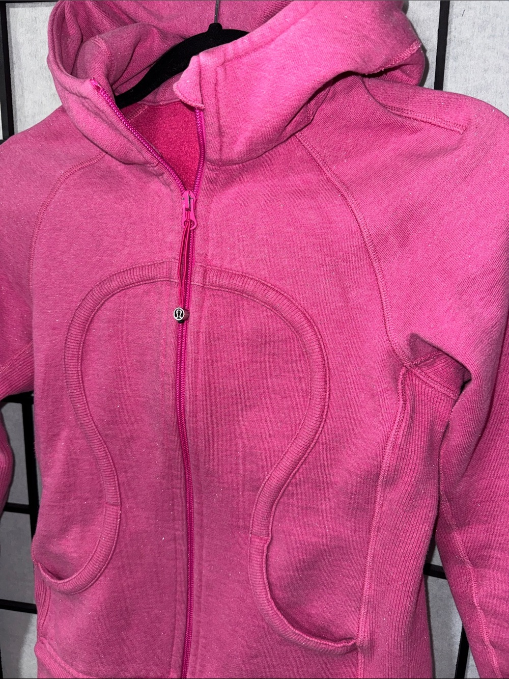 Lululemon Scuba Hoodie pink Sparkle - Picture 4 of 8